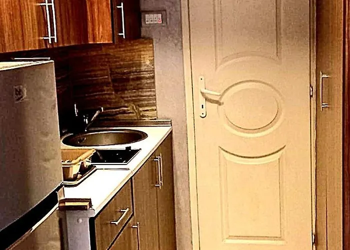 Cabin-style * 贝尔格莱德